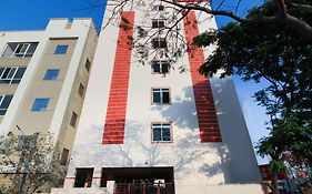 Hotel O S V Residency